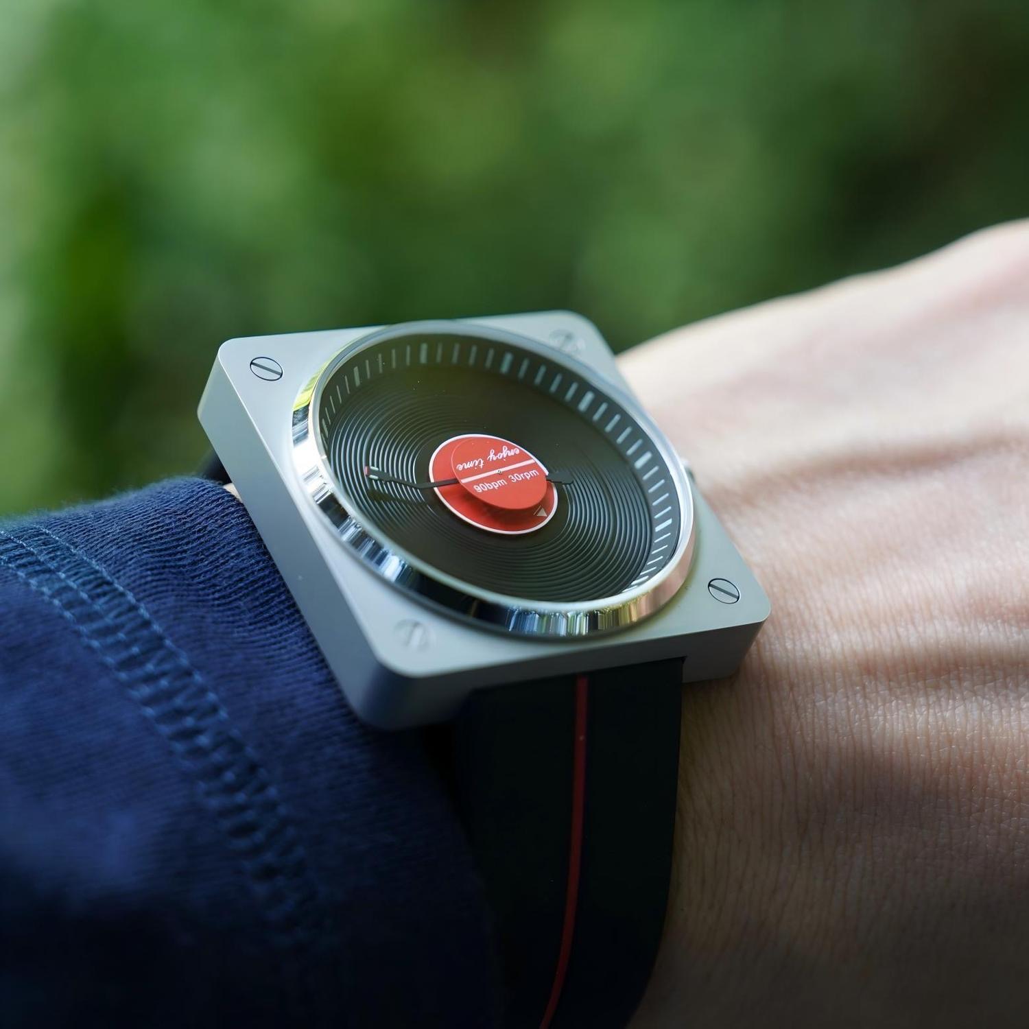 SKU Vinyl Record Quartz Watch  - Rolex Watch Submariner recension och pris